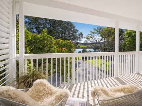 25 Riverside Drive, Point Wells