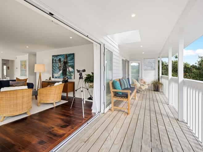 25 Riverside Drive, Point Wells