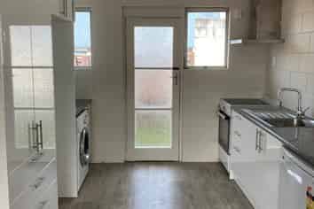 1/4 Inverness Avenue, Hillcrest