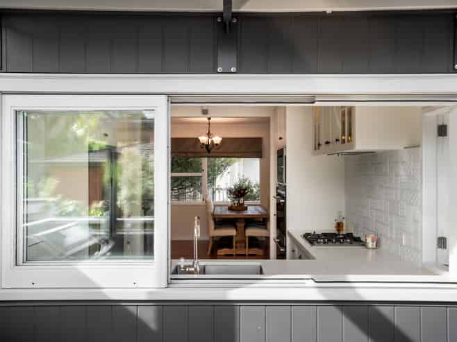 35 Ridgemount Rise, Mangere Bridge