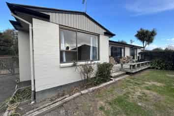 232 Springfield Road, Saint Albans