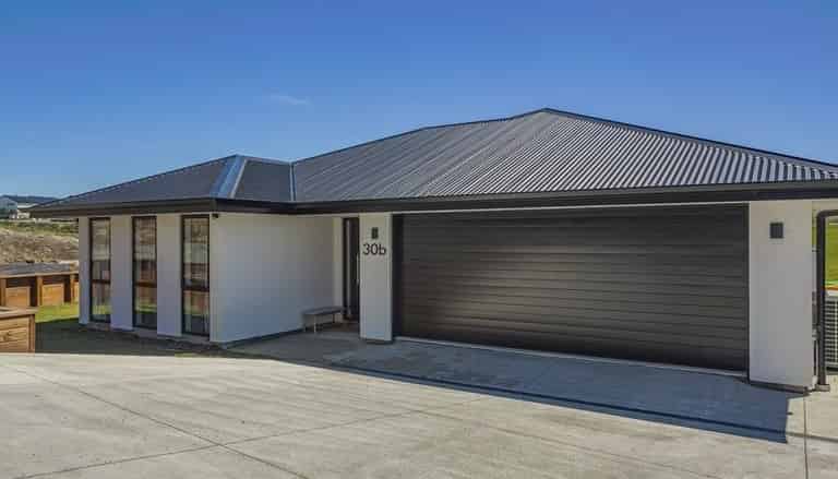 30B Lazarette Loop, Gleniti