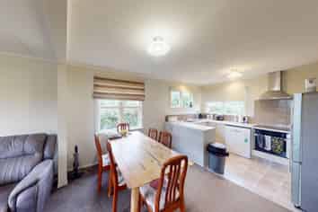 2 Balmoral Crescent, Springvale