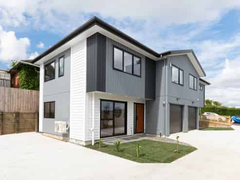 2,3,4/43 Savoy Road, Glen Eden