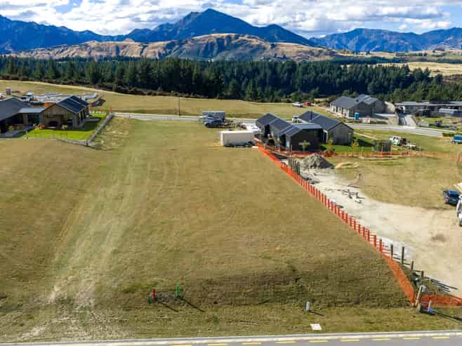 4 Lauderdale Lane, Wanaka