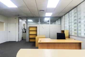 MODERN INDUSTRIAL SPACE WITH LOW SET-UP COST
