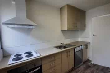 4-41 Buffon Street, Waltham