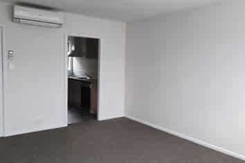 4-41 Buffon Street, Waltham