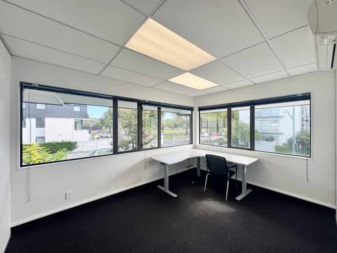 CBD Office, onsite parking