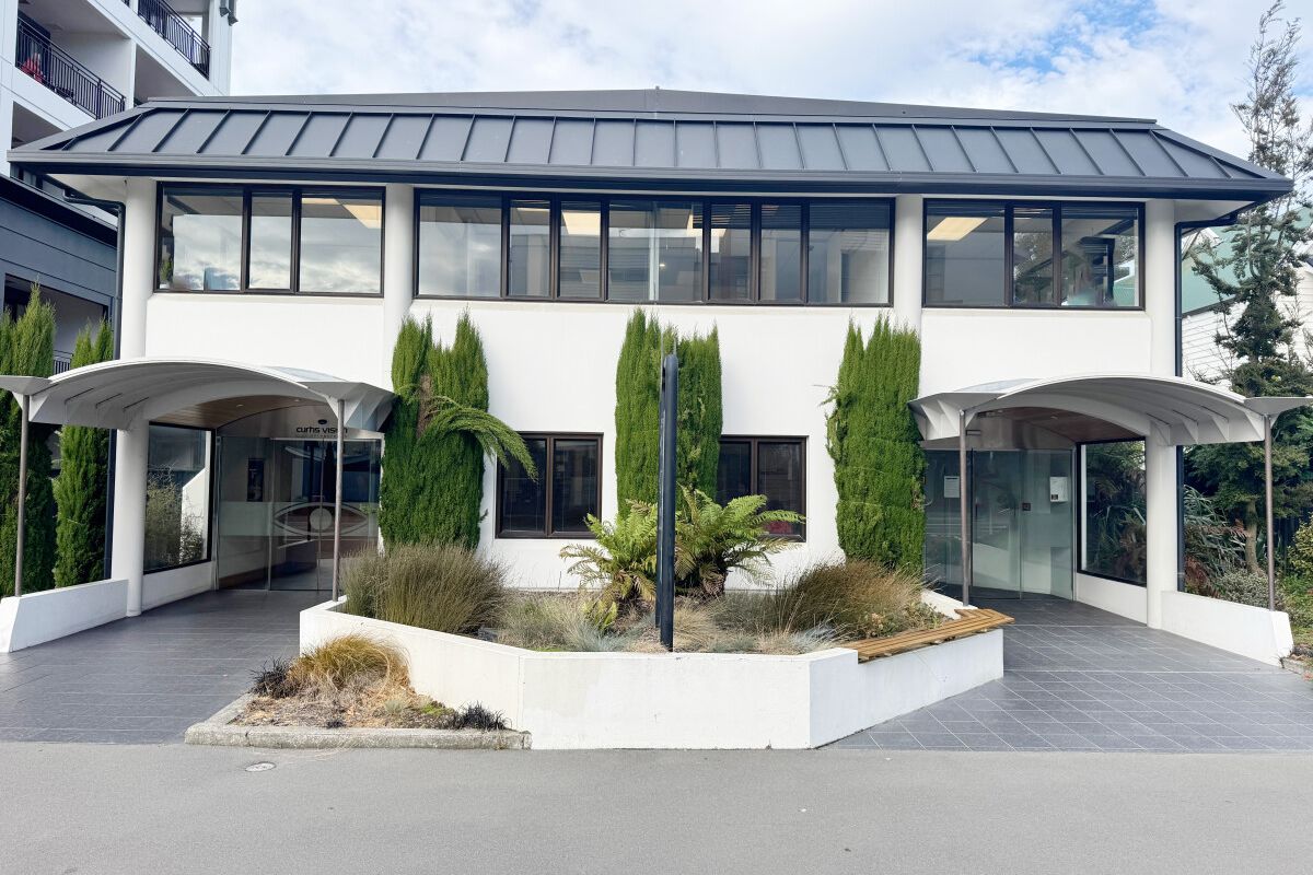 CBD Office, onsite parking - Aanzicht 2