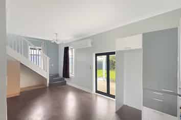 3 Bull Street, Bulls