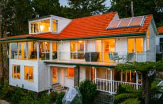 42 Rangiwai Road, TITIRANGI