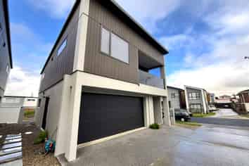 1/6 Sorrel Crescent, Bucklands Beach