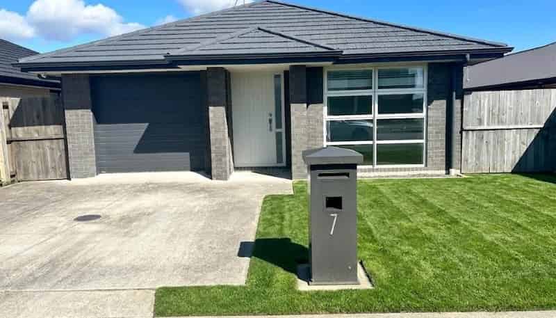 7 Tawhiti Road, Pukekohe