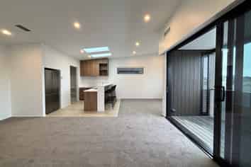 2/6 Sorrel Crescent, Bucklands Beach