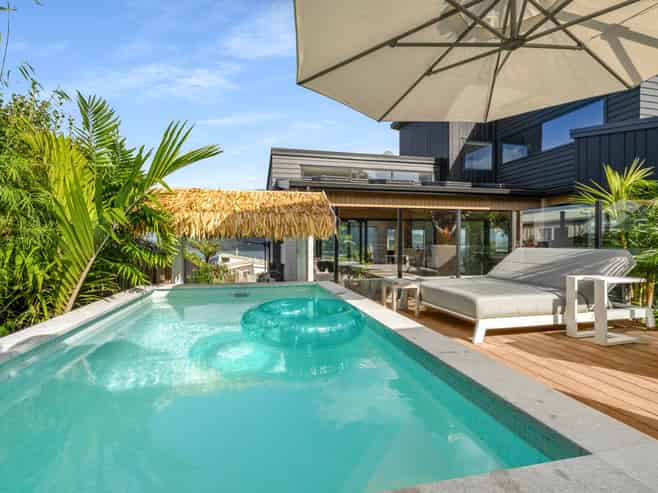 196 Paku Drive, Tairua