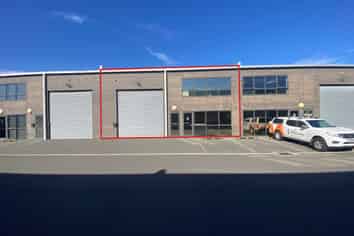 High Stud Functional Warehouse Sockburn