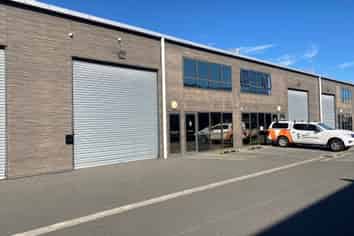 High Stud Functional Warehouse Sockburn