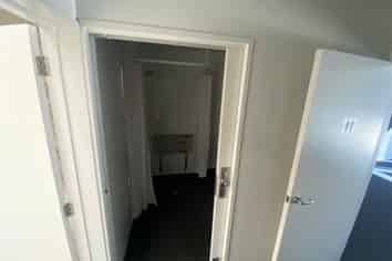 High Stud Functional Warehouse Sockburn