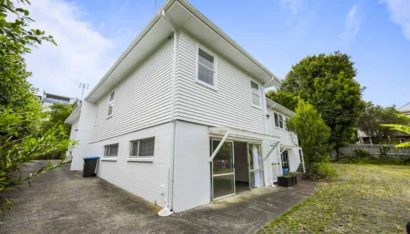 2/36 Scanlan Street, Grey Lynn