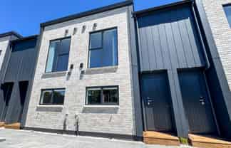 19B House Avenue, Mangere Bridge