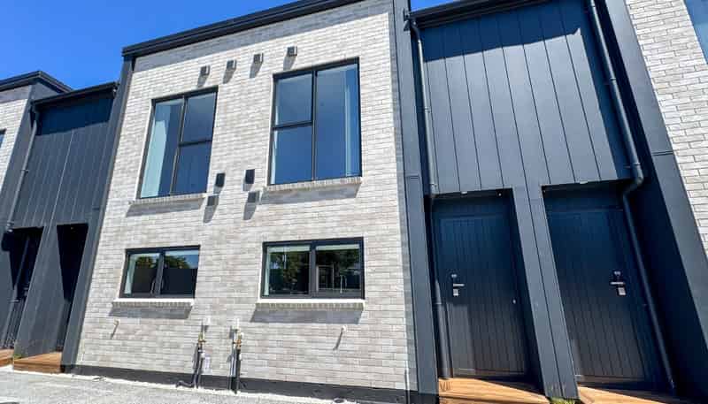 19B House Avenue, Mangere Bridge