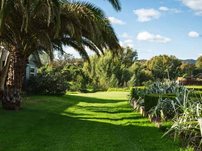 17 Charteris Rise, Riverdale