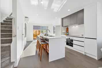 7C Maroubra Place, Botany Downs