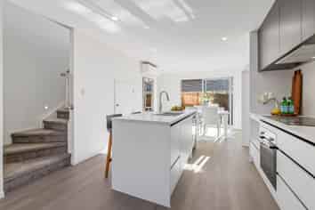 7C Maroubra Place, Botany Downs