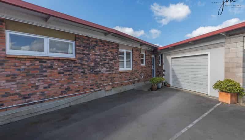 4B Lupton Road, Manurewa