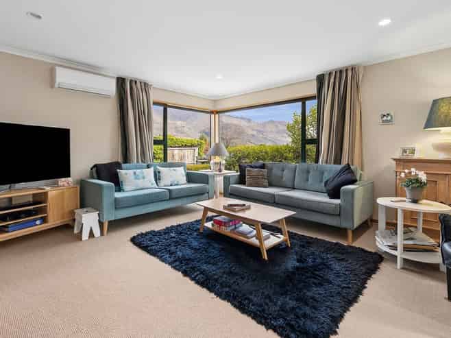 34b Youghal Street, Wanaka