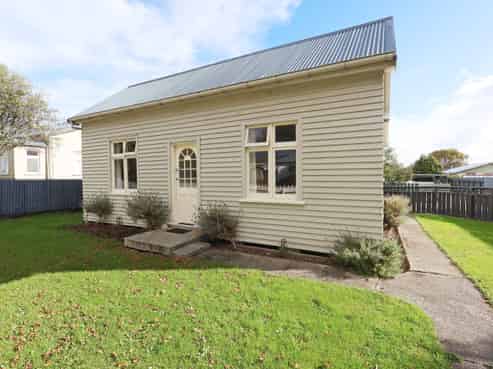 4/12 Clifton Street, Windsor