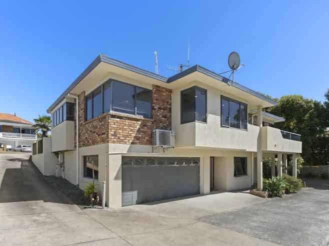 71A Oceanview Road, Mount Maunganui