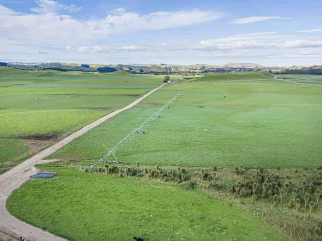 500 Willowford Road, Waiwhare