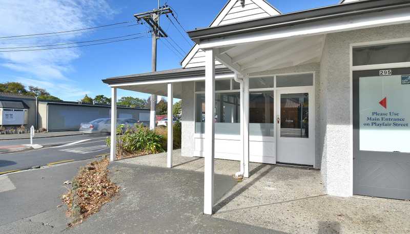 295 South Road, CAVERSHAM