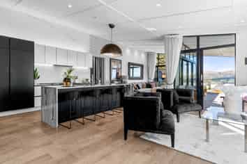 287 Cannon Hill Crescent, Mount Pleasant