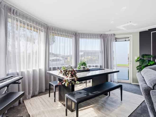 6B Reid Avenue, Mosgiel