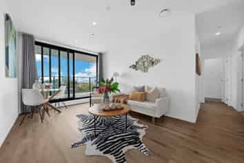 502/12 Barrack Road, Mount Wellington