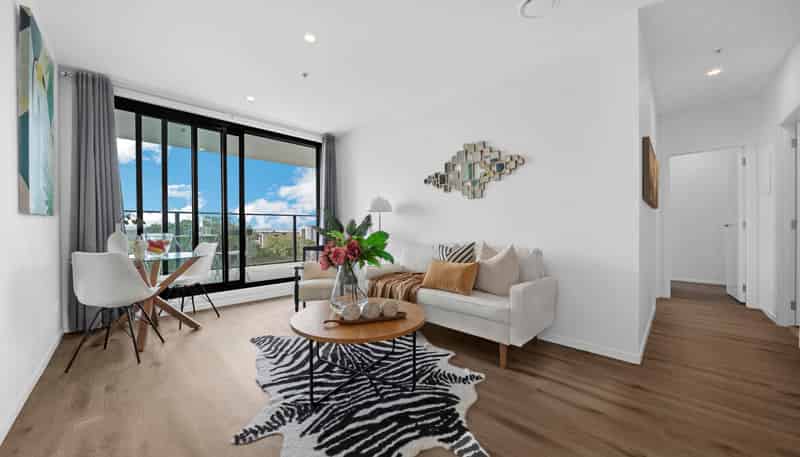 502/12 Barrack Road, Mount Wellington