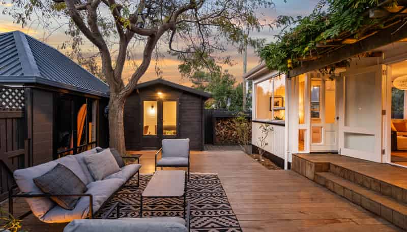 56 Bay View Road,, Redcliffs