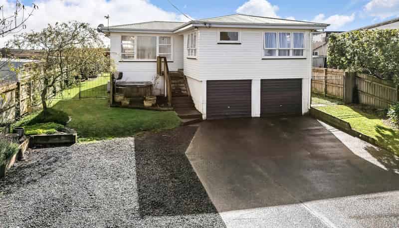 324 Waiuku Road, Puni