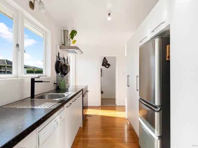 324 Waiuku Road, Puni