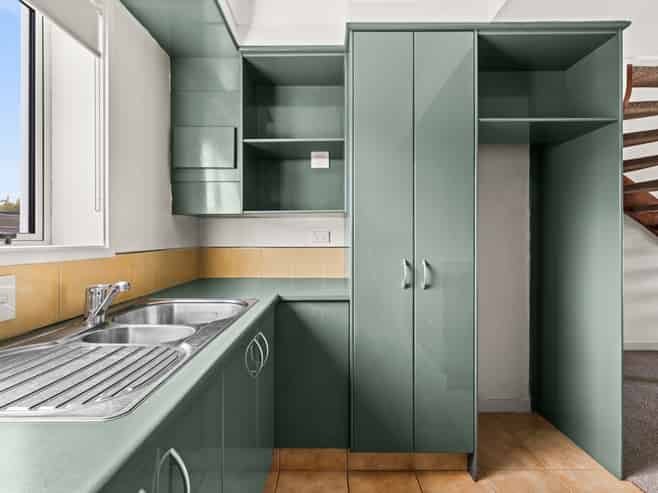 241 Marine Parade, Napier South