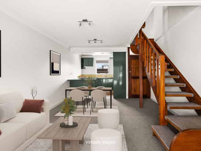 241 Marine Parade, Napier South