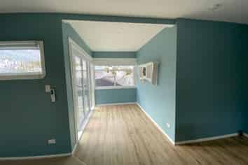 697 Worcester Street, Linwood