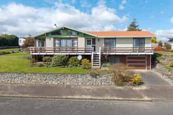 12 Empire Street, Dannevirke