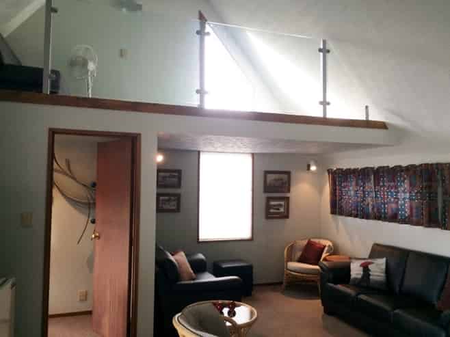 70 Kingston Street, Albert Town