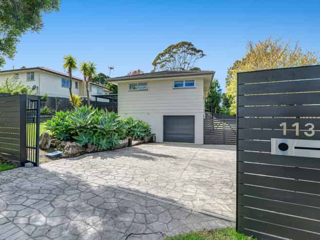 113 Weatherly Road, Torbay