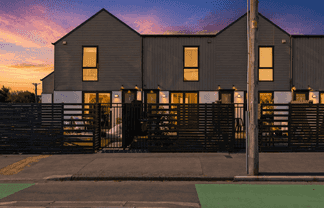 4/50 Antigua Street, Addington