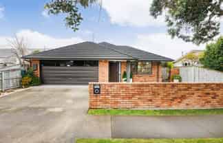 120B Linton Street, West End